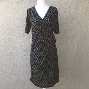 Beautiful dressy Motherhood Maternity Dress